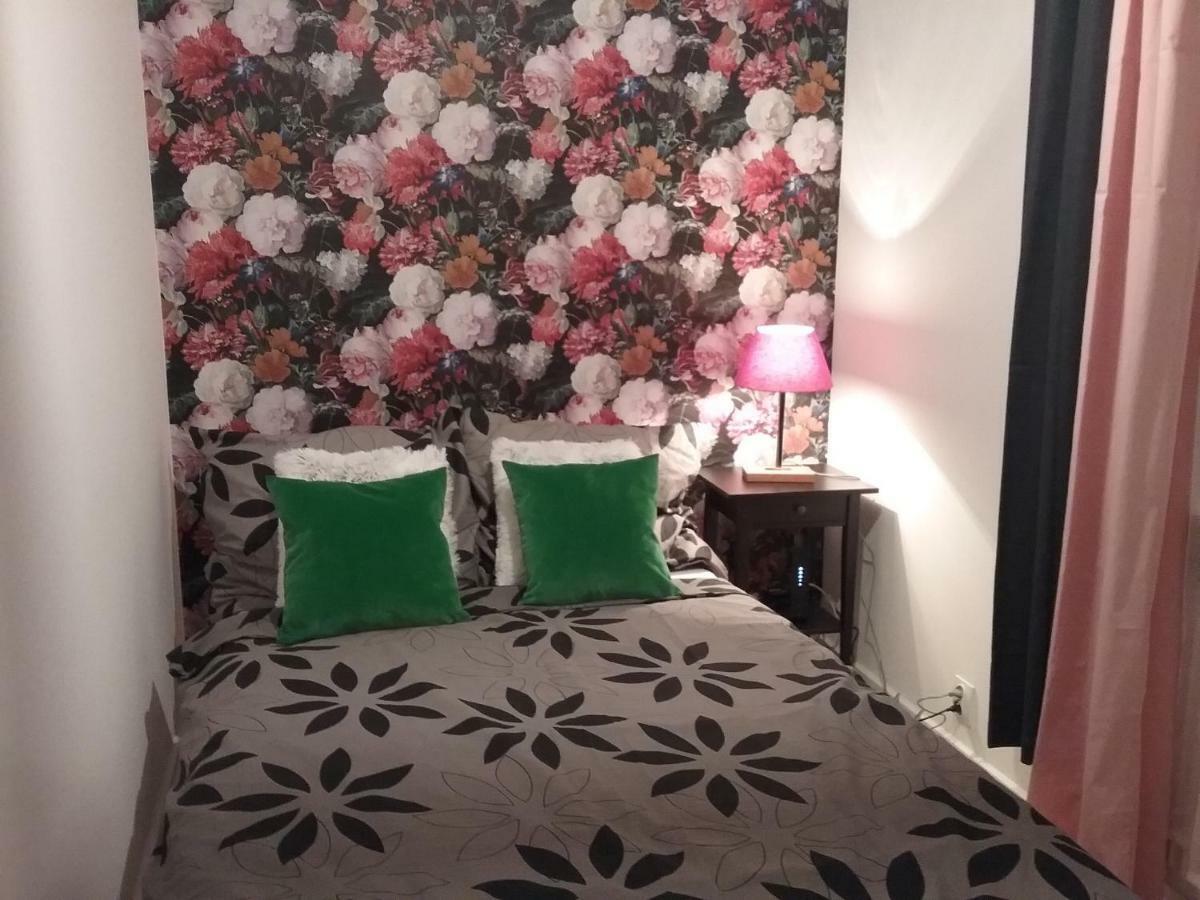 Vintage - Rose Apartament Torun Bagian luar foto